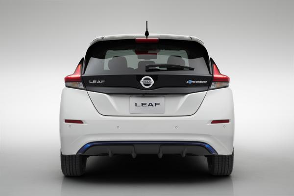 Nissan groningen LEAF 03