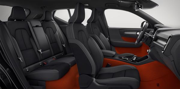 New Volvo groningen XC40 interior 09