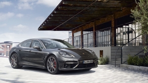De nieuwe Porsche Panamera: sportwagen onder de limousines
