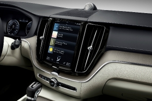 Nieuwe ‘connected services’ en verfijnde interface voor Volvo XC60