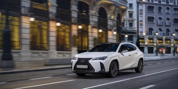 Lexus UX krijgt upgrade: meer technologie, meer keuzemogelijkheden