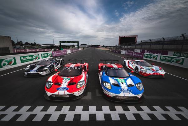 Vijf Ford GT’s zijn klaar voor het gevecht onder de merken op Le Mans