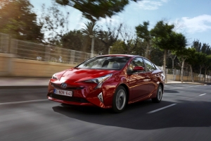 Wereldwijd ruim 10 miljoen hybride auto&#039;s voor Toyota!