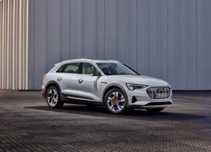 Audi komt met nieuwe versie van e-tron SUV