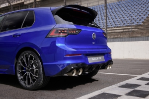 Vernieuwde Golf R: de ‘R-touch’ van het R-performance pakket