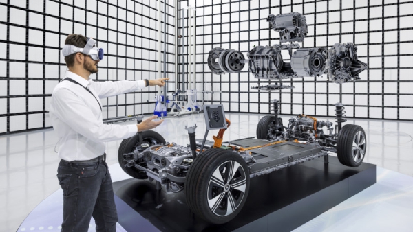 Insight Mercedes-Benz Drivetrains &amp; Efficiency: Efficiëntie is de sleutel tot alles