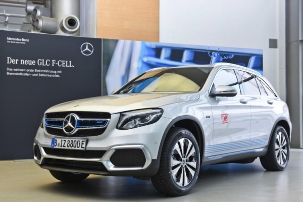Mercedes-Benz GLC F-CELL: introductie van de eerste elektrische brandstofcelauto met plug-in hybrid technologie ter wereld