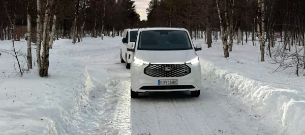 Elektrische Ford Pro bedrijfswagens rijden verder bij kou dankzij unieke warmtepomptechnologie