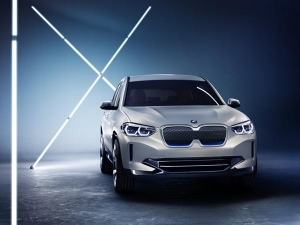 De BMW Concept iX3