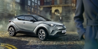 Op 25 november bij de dealer: de Toyota C-HR